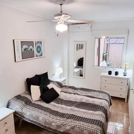 Cozy 200m From The * Торевьиа